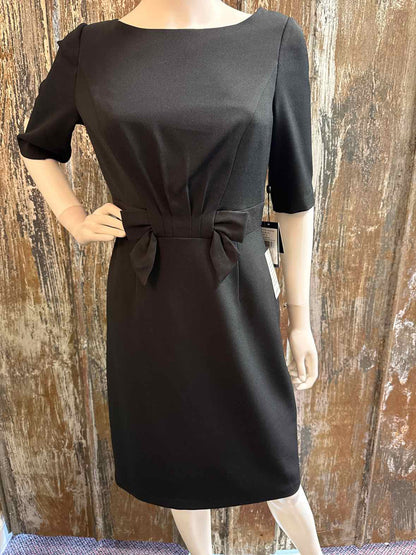 Adrianna Papell Size 8 (Medium) Black Dress