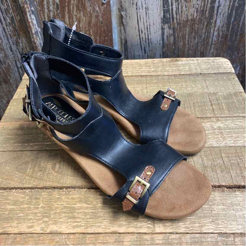 AEROSOLES 6 Black Sandals