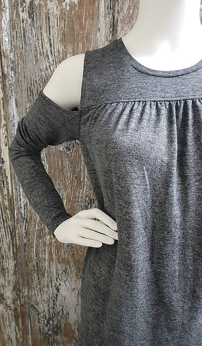 Loft Size small Gray tops