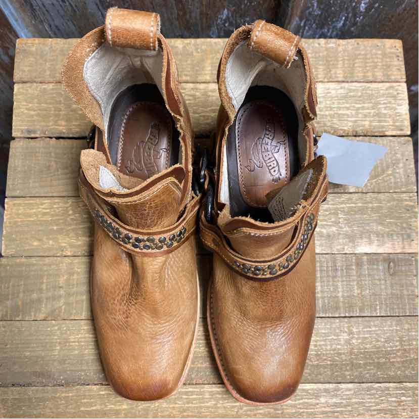 Freebird 6 Brown Boots