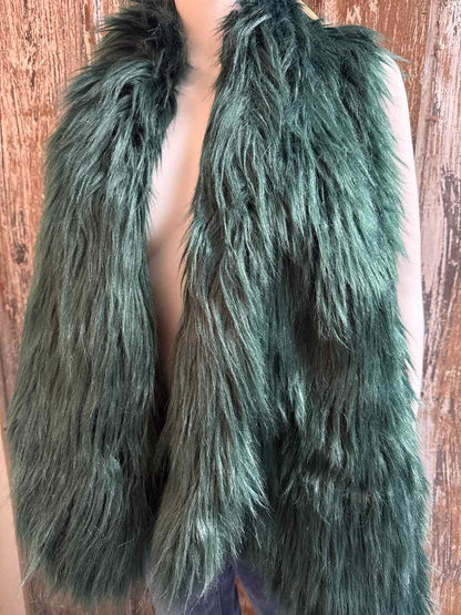 Romeo & Juliet Size Medium Green Vest