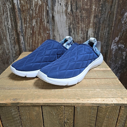 Vera Bradley 9 Blue Shoes