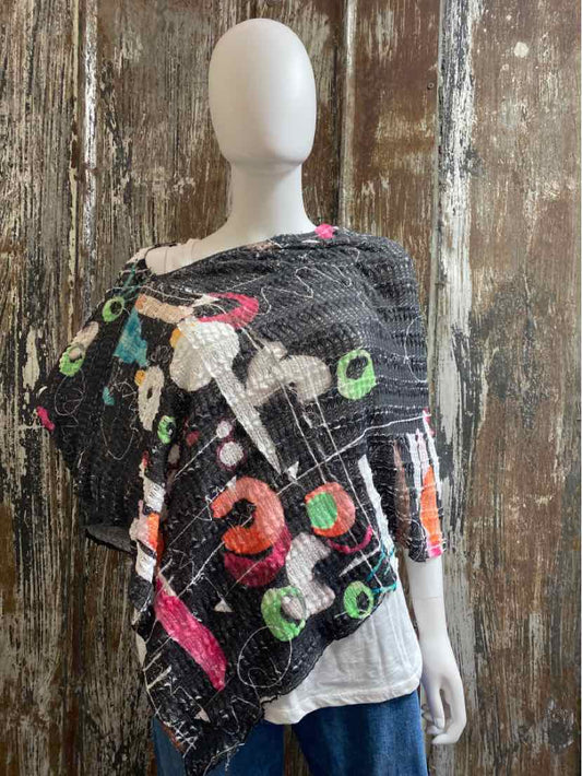 Impulse California Size Medium Gray print Two Piece Set
