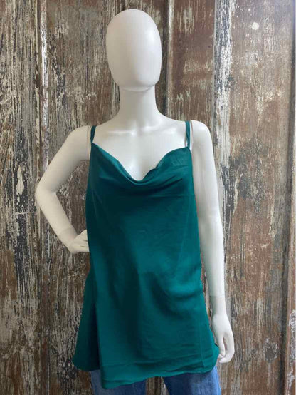 Torrid Size Large 12 Emerald tops