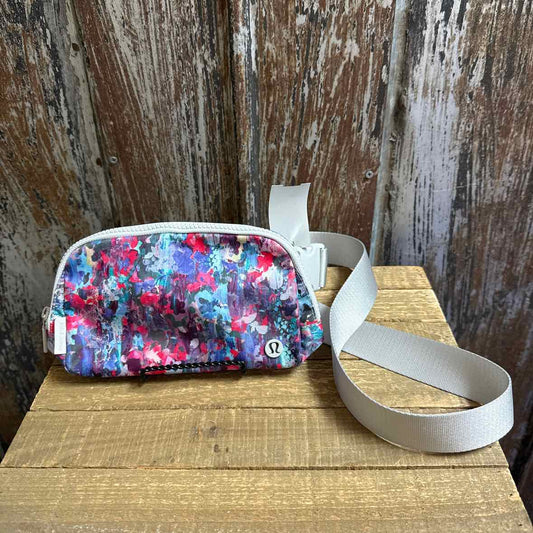 lululemon Belt Bag