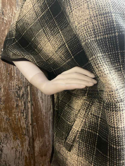 The North Face Size Medium Gray Plaid Poncho