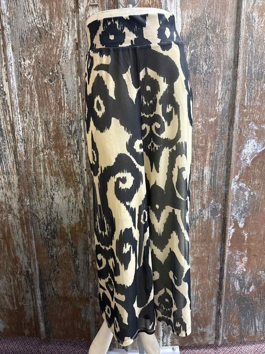 G by Giuliana Size Small (4/6) Tan/Black Print Pants
