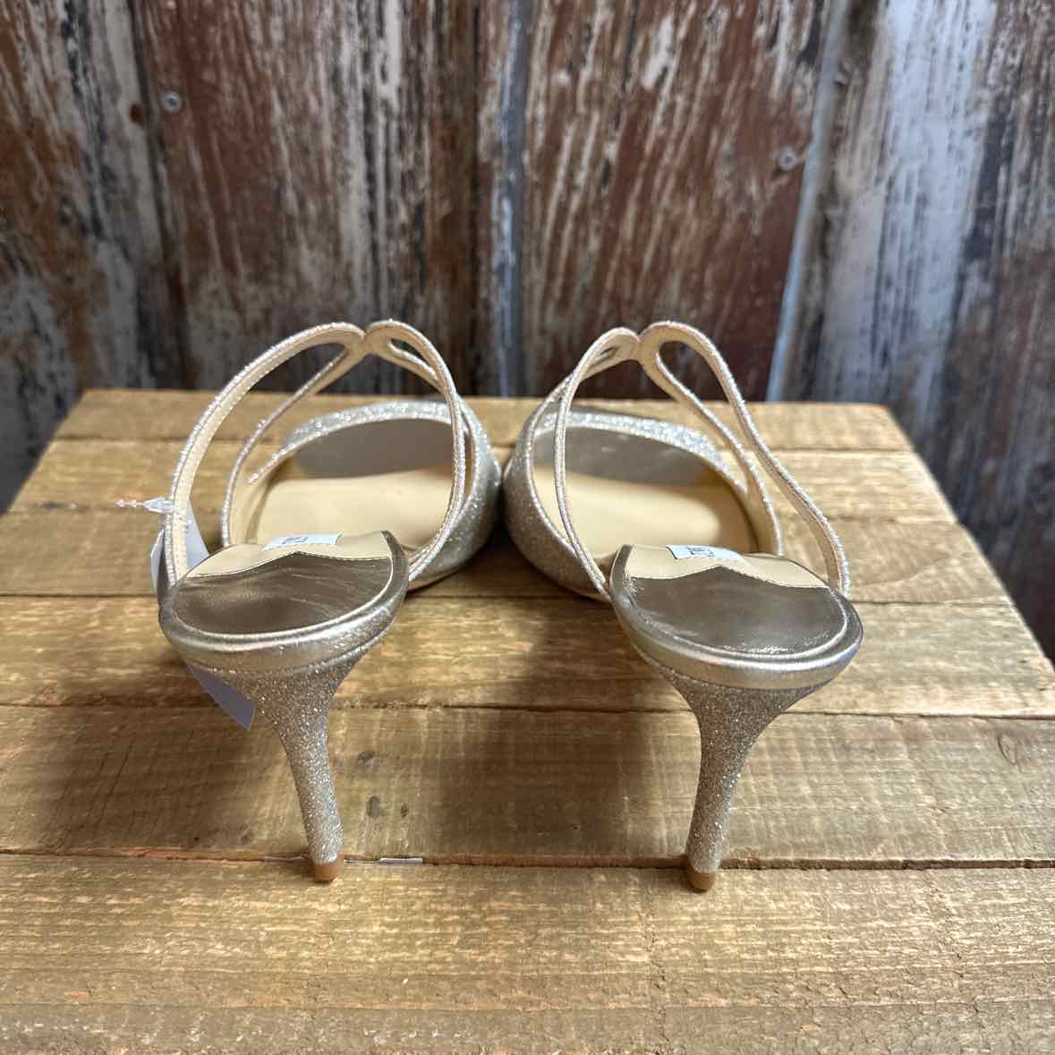 Jimmy Choo 8 Gold Shoes