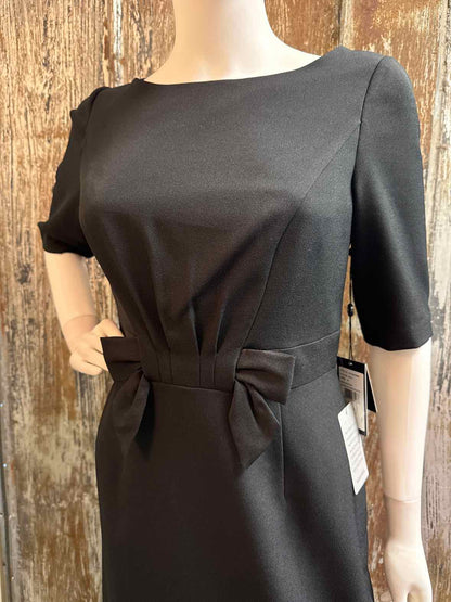 Adrianna Papell Size 8 (Medium) Black Dress