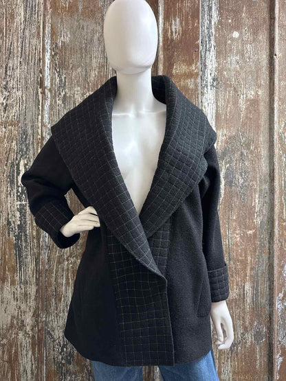 Beyond Threads Size small Black Jacket