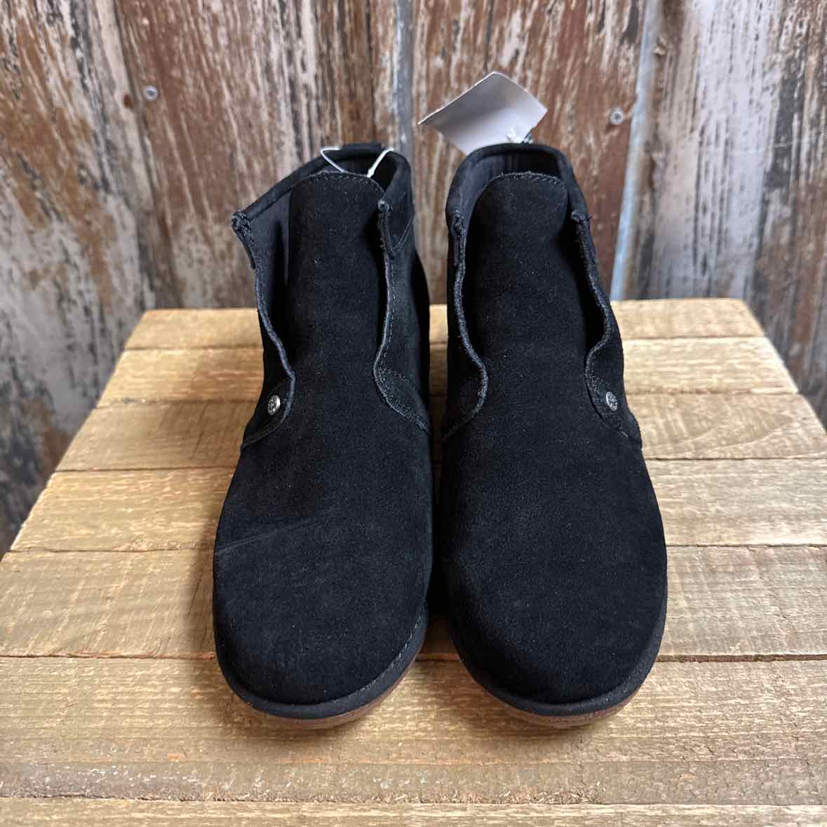 Bearpaw 6 Black Shoe Booties