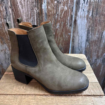 Comfortiva 10 Green Shoe Booties