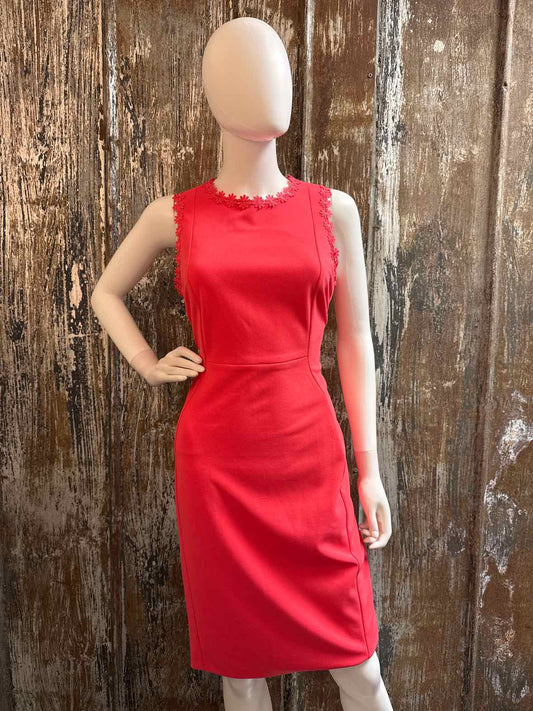 Calvin Klein Size 8 (Medium) Coral Dress