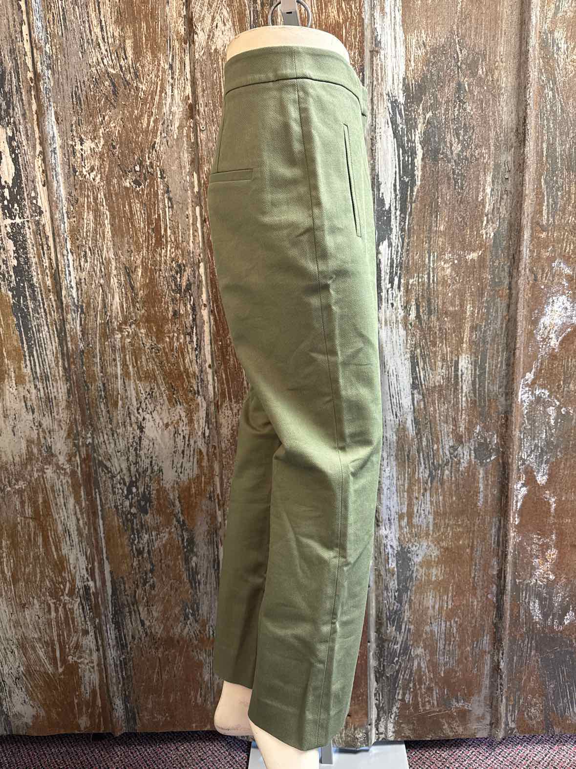 Veronica Beard Size 8 Green Pants