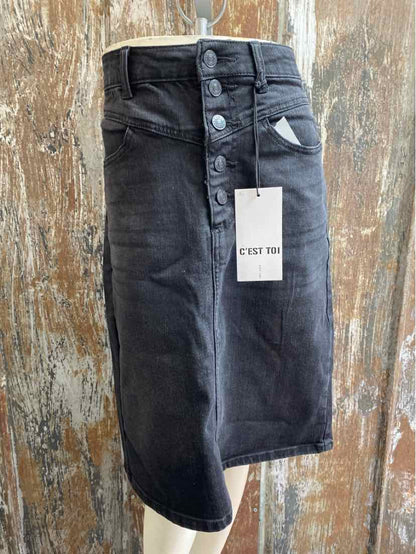 C'est Toi Size Small (4/6) Black Skirt