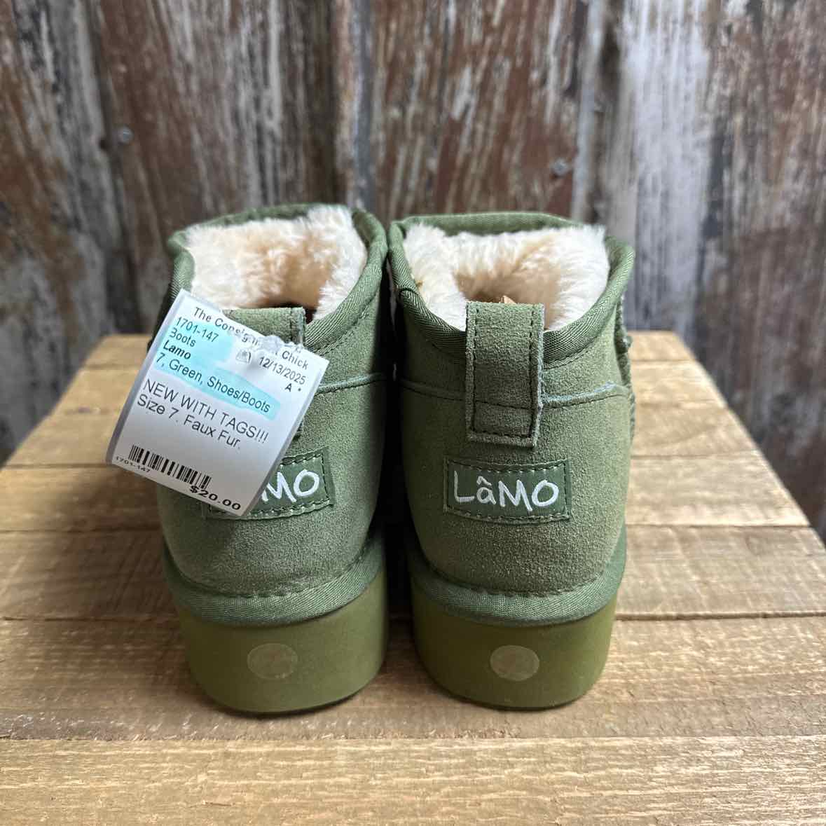 Lamo 7 Green Boots