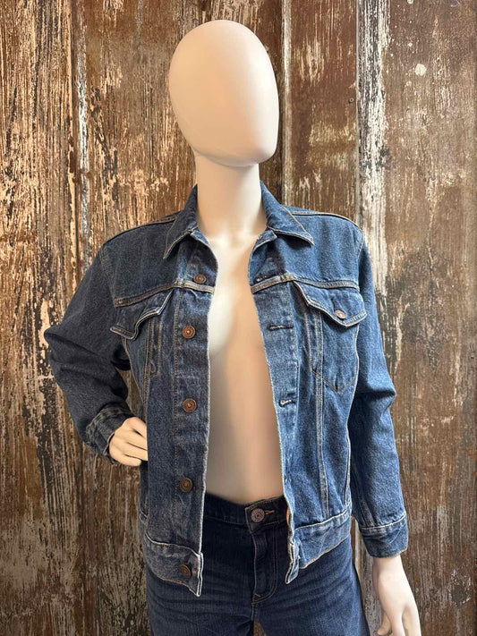 Levi's Size Medium Denim Jacket
