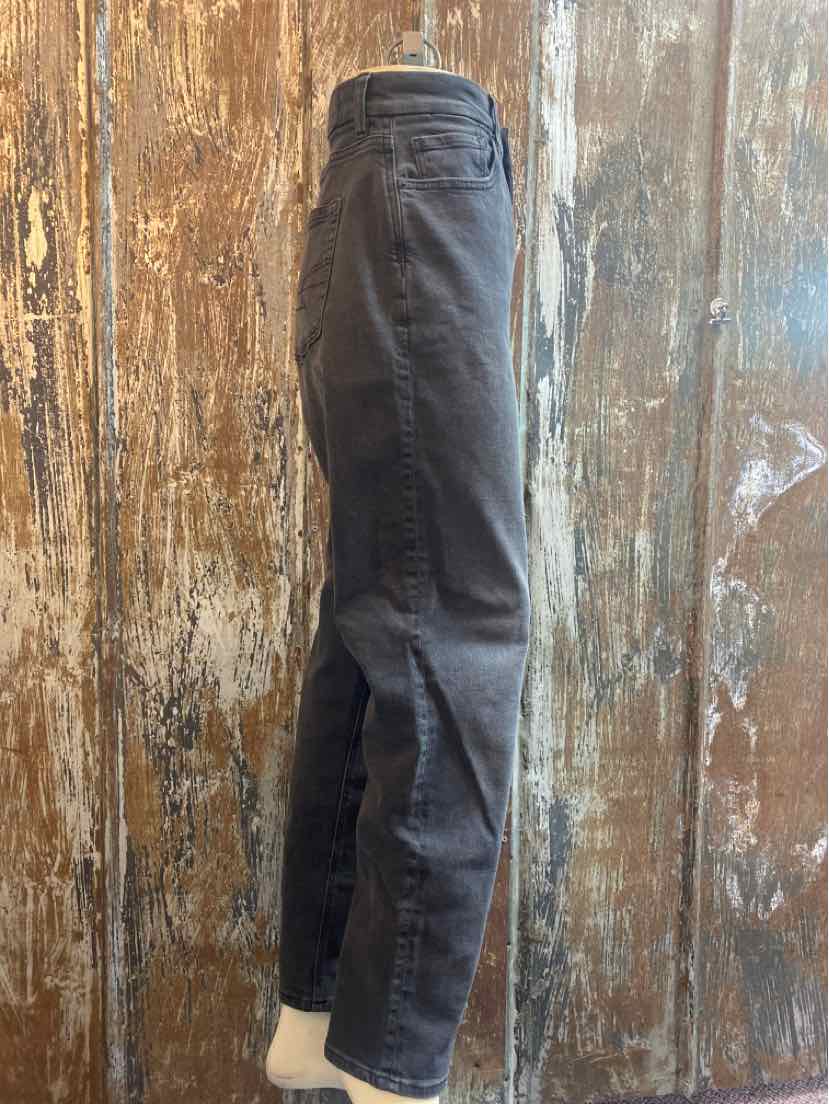 American Eagle Size 8 Black Jeans