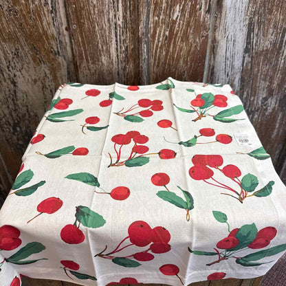 Pottery Barn Set of 4 Napkins
