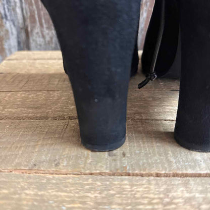 Stuart Weitzman 8.5 Black Shoe Booties