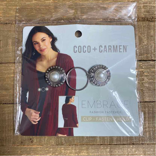 Coco & Carmen Clip