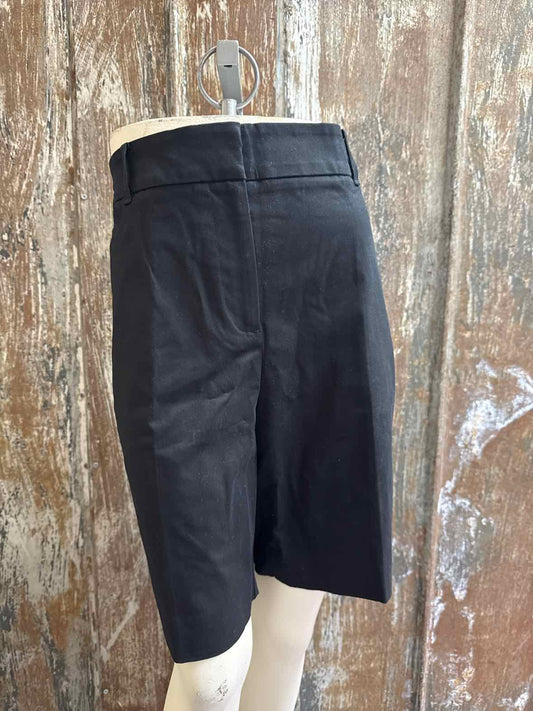 Ann Taylor Size 8 Petite Black Shorts