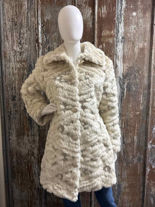 Dennis Basso Size small White Coat