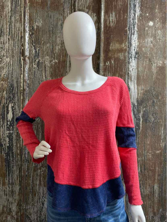 We the free Size Medium Red tops