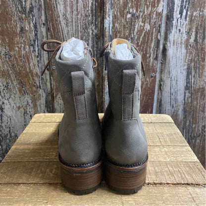 seychelles 8 Gray Boots