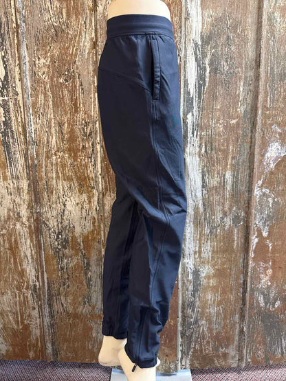 lululemon Size 6 (Small) Navy Activewear