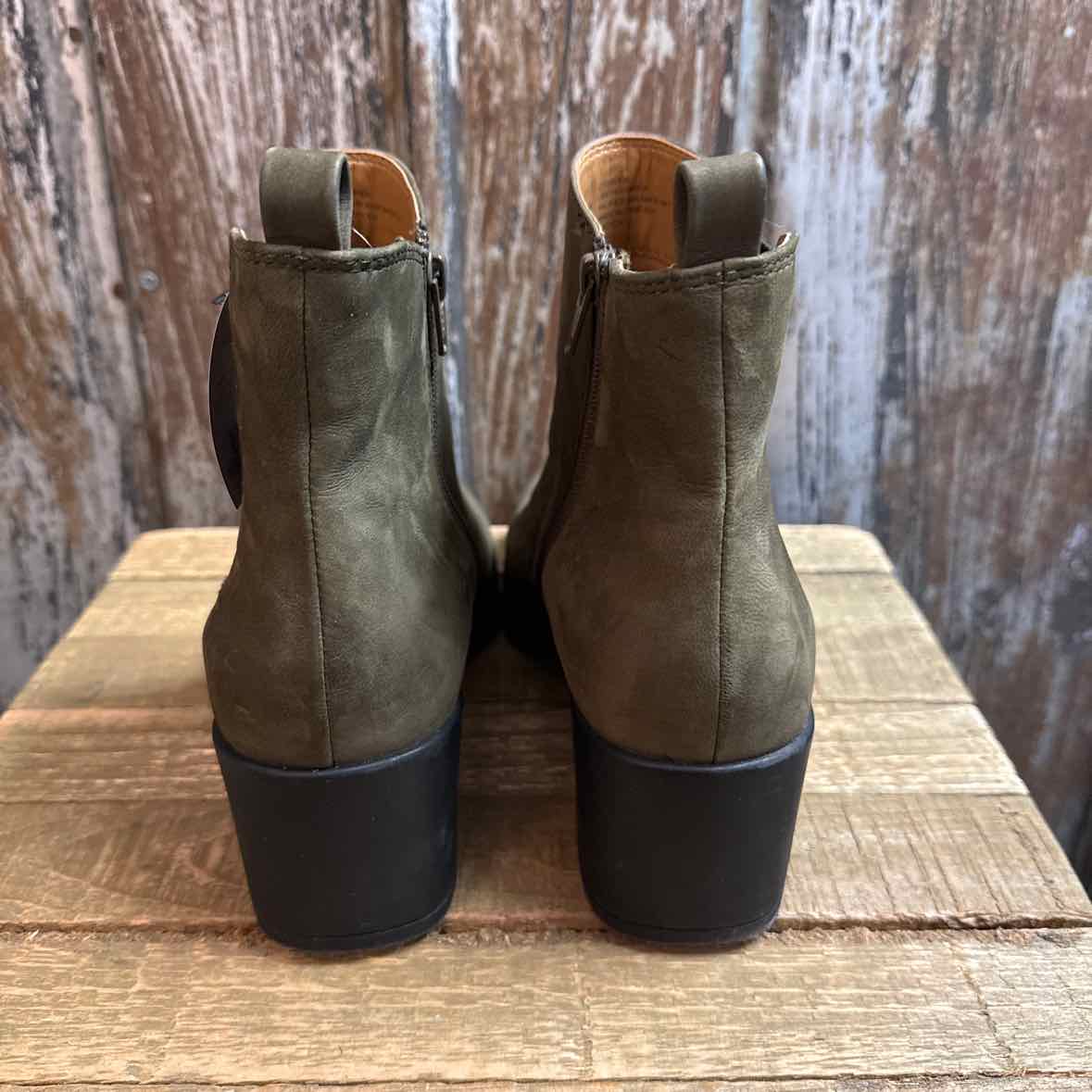 Comfortiva 10 Green Shoe Booties