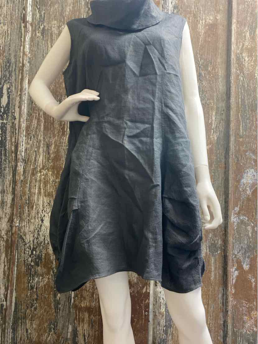 Niche Nilgun Derman Size Medium Gray Tunic