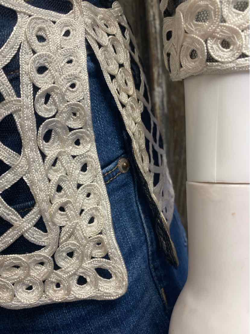 Maggie Size Medium Black & Cream Cardigan