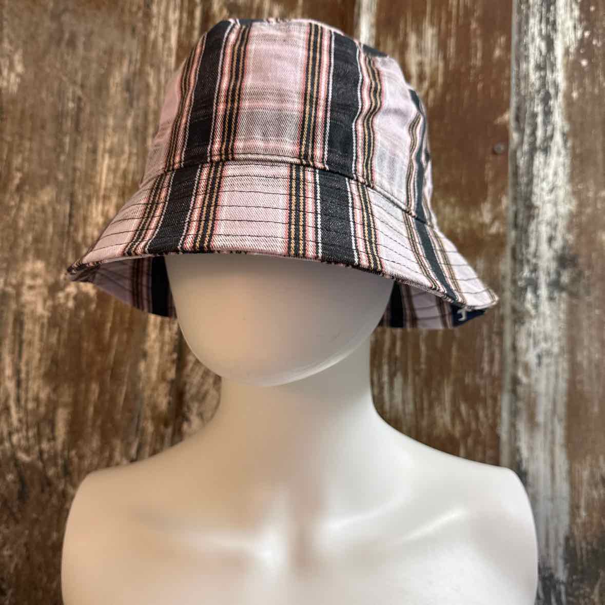 Hollister Bucket Hat