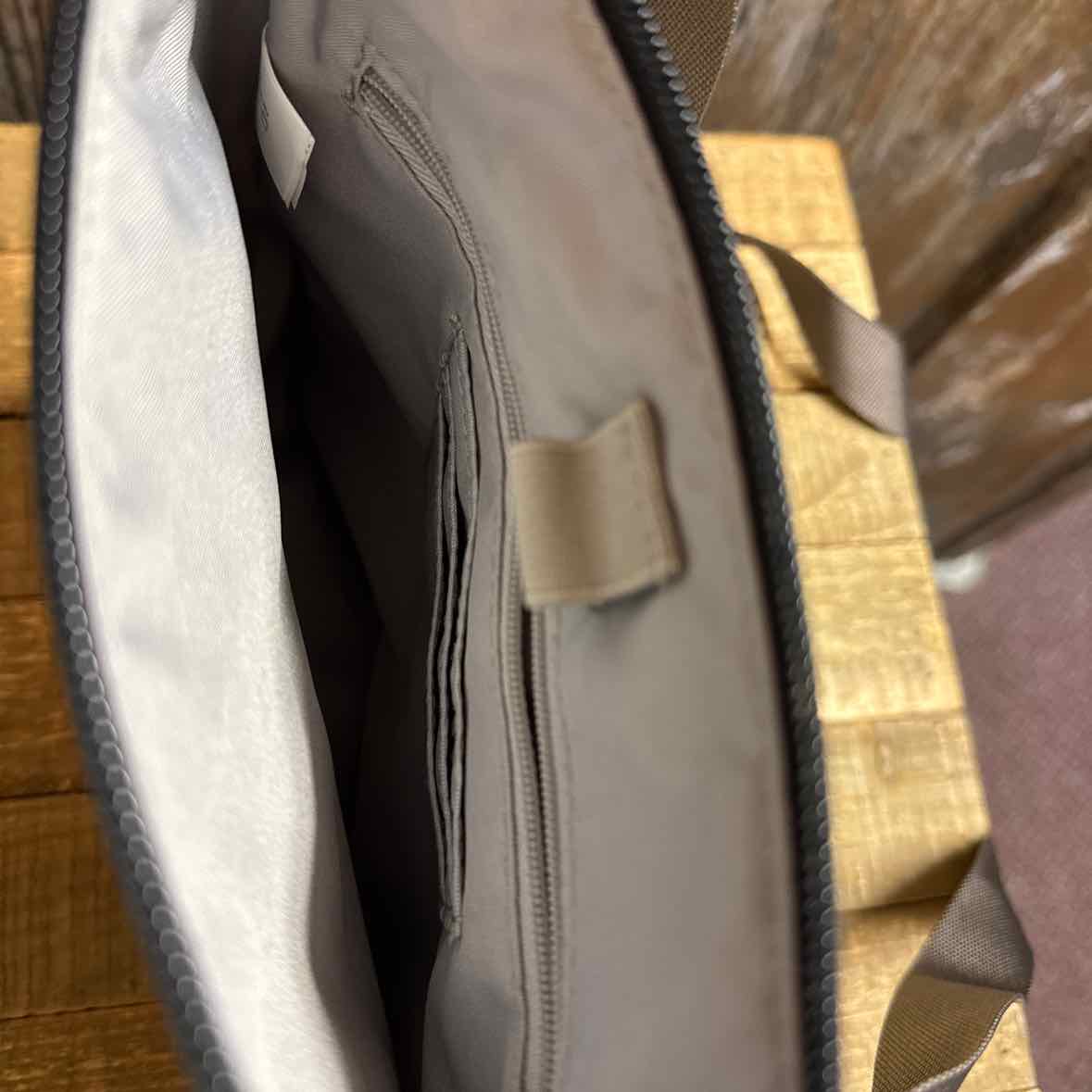 Baggallini Purse