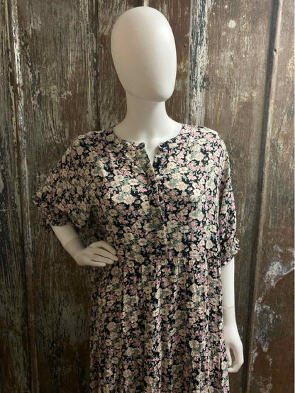 Natural Life Size Large green/pink floral Dress