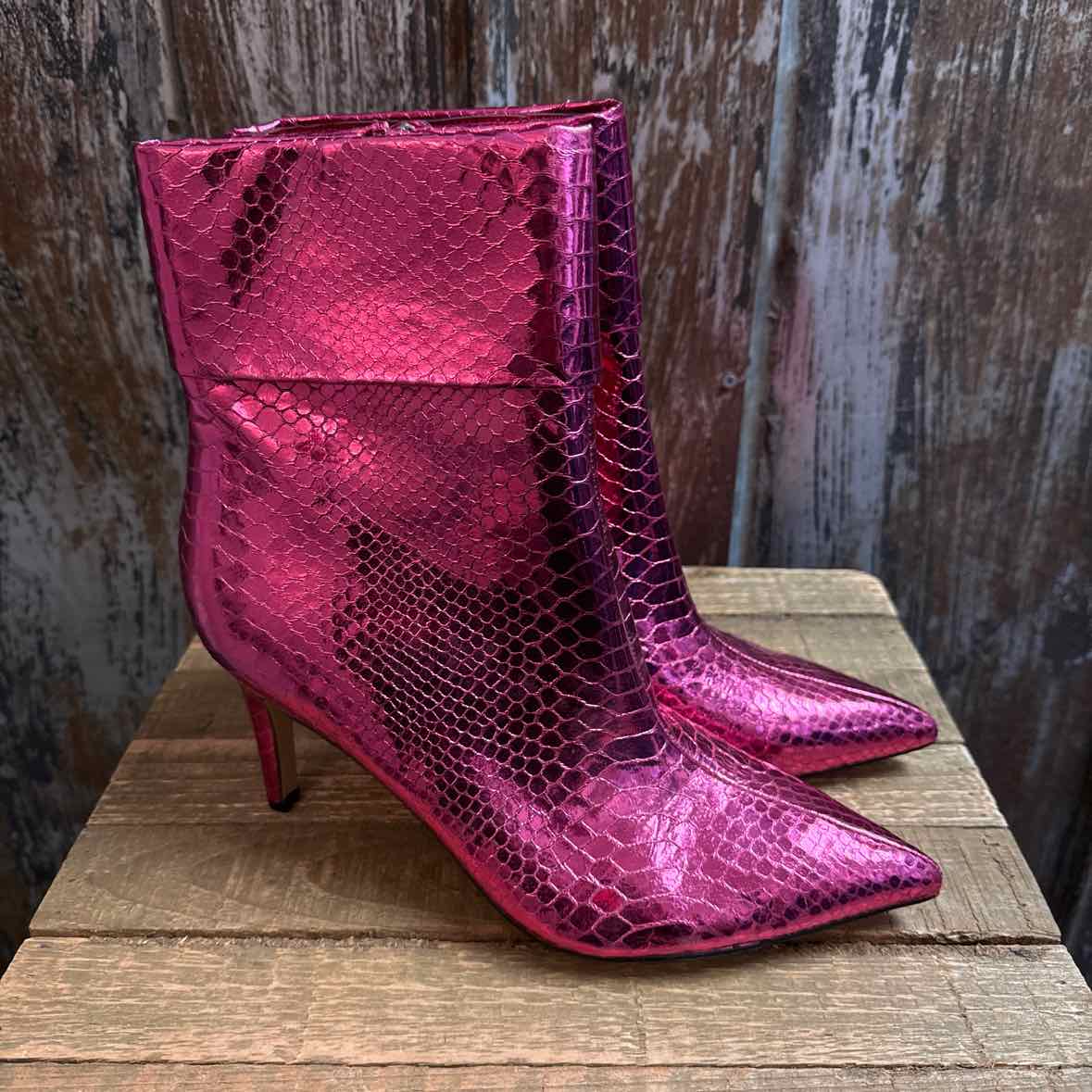 Nine West 10 Pink Shoe Booties