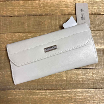 Reaction by Kenneth Cole Wallet