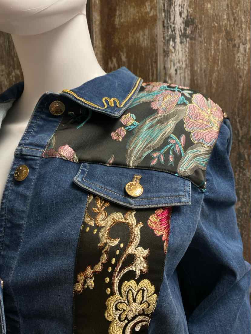 Chico's Size Medium Denim Jean Jacket