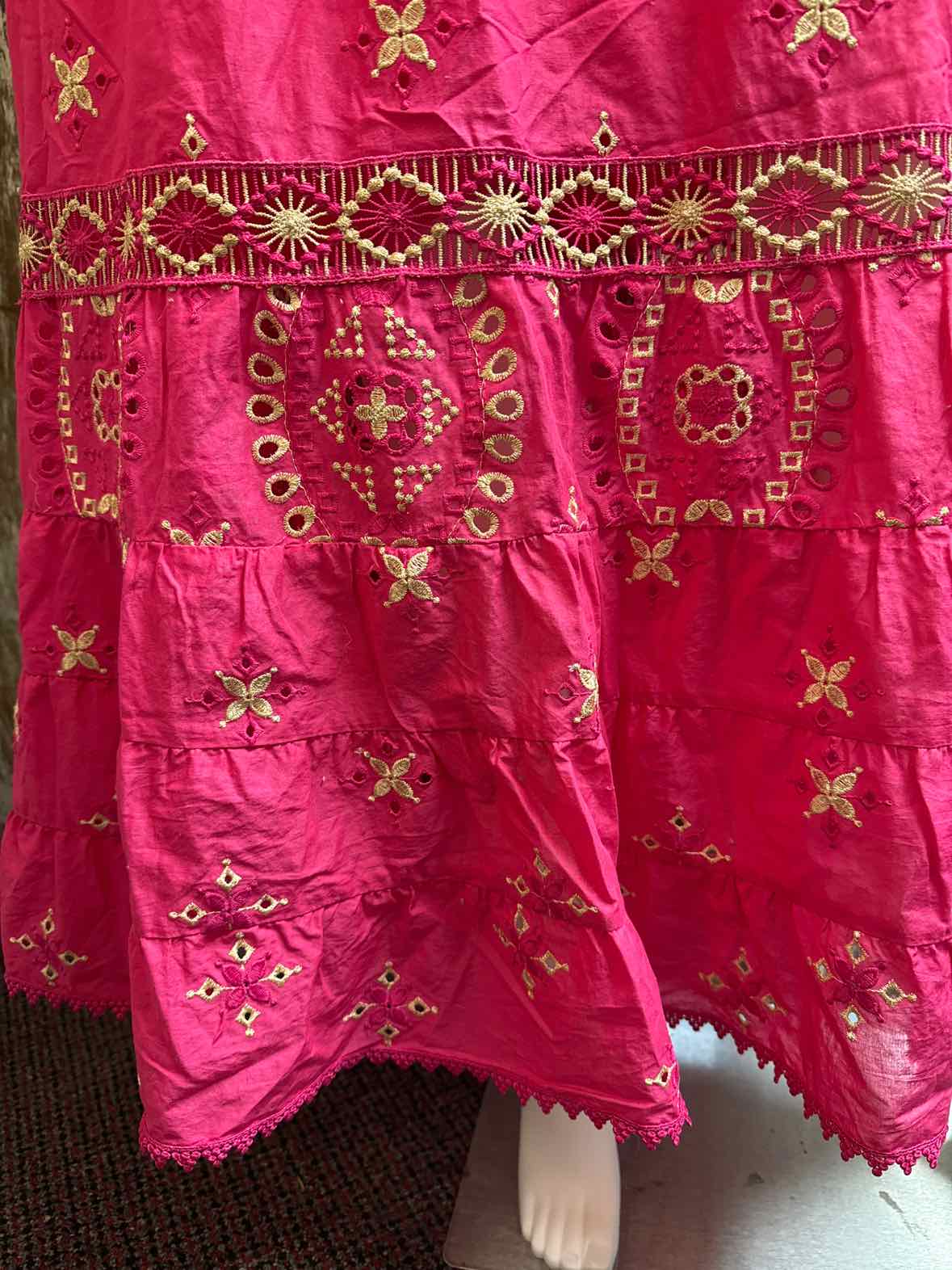 Boston Proper Size Large Pink Dress