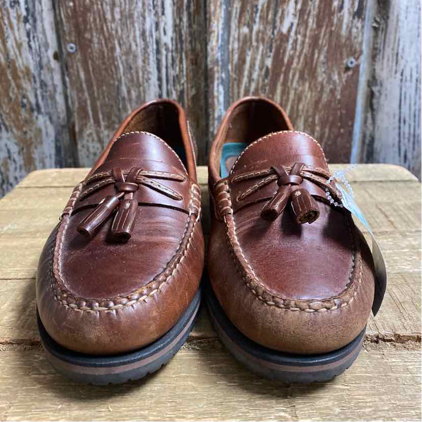 G.H. Bass & Co 6 Brown Shoes