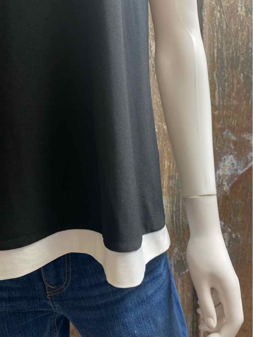 IC by Connie K Size Medium black/white tops