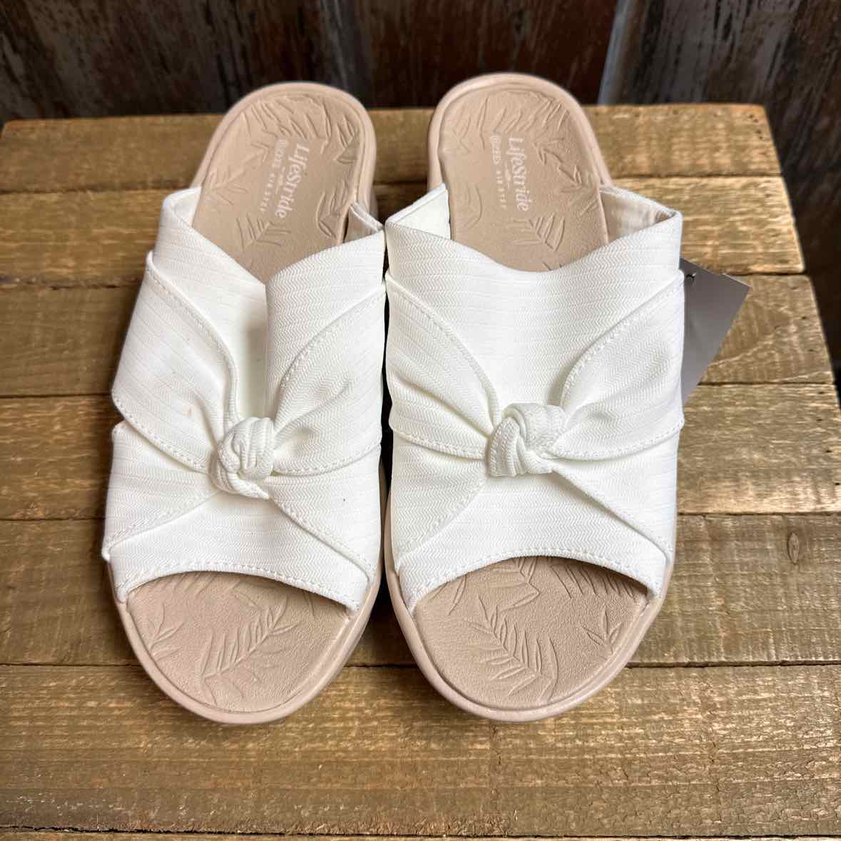 Life Stride 6 White Shoes