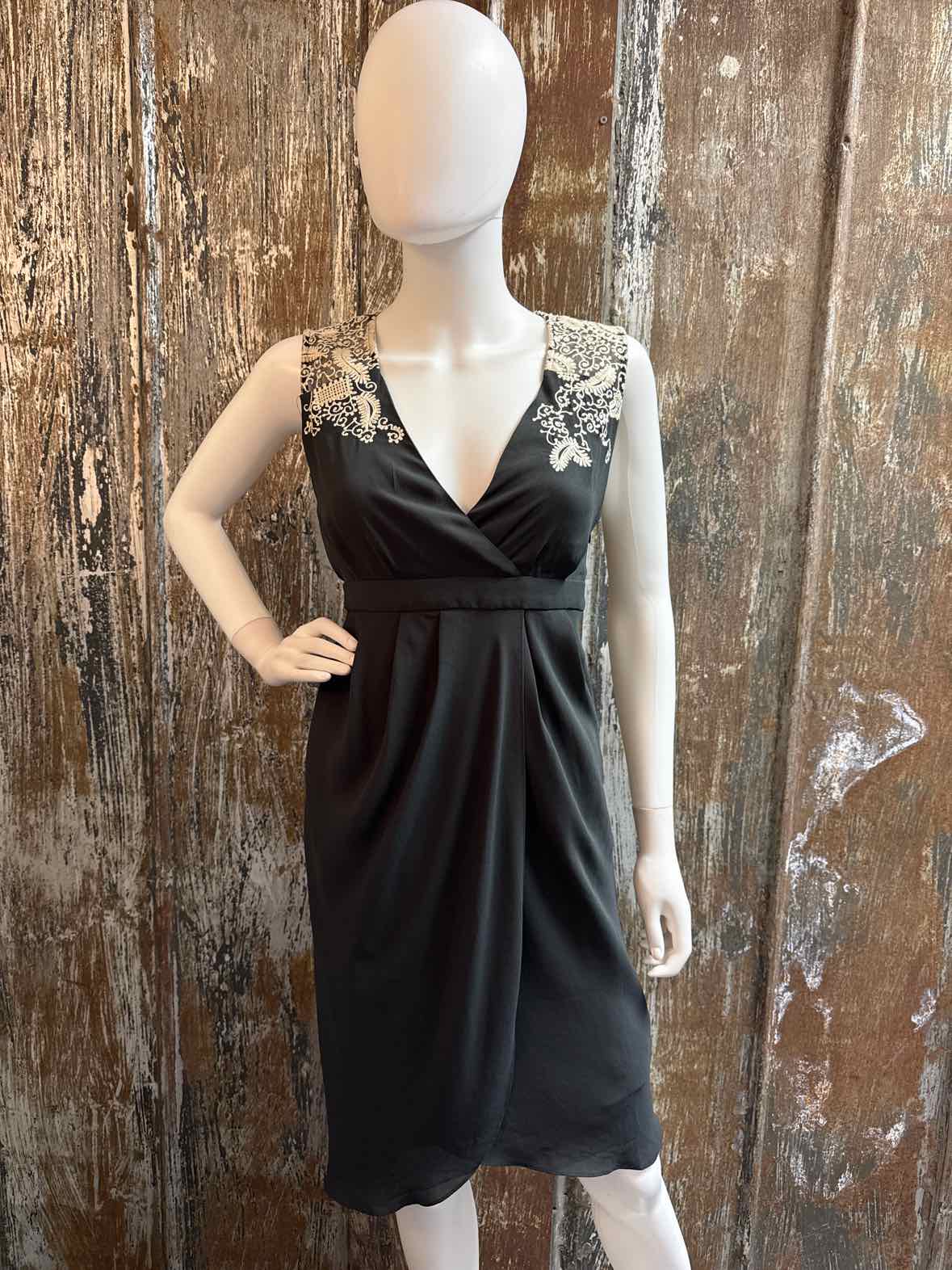 Anthropologie Size 6 (Small) Black Dress