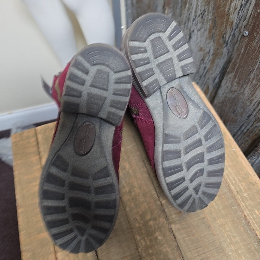 Earth Origins 7 Burgundy Boots