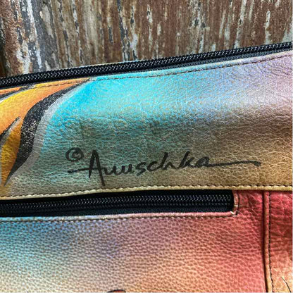 Anushka Purse