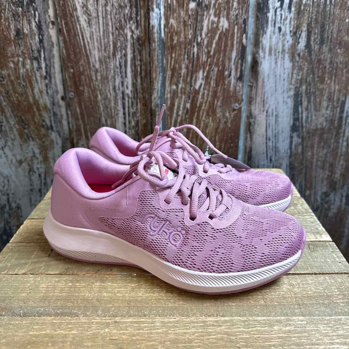 Ryka 7.5 Purple Sneakers