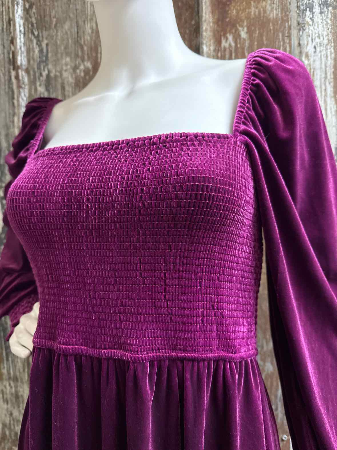 Few Moda Size small Purple Print Dress