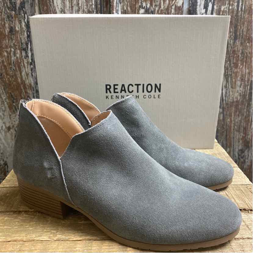 Reaction by Kenneth Cole 9.5 Gray Shoe Booties